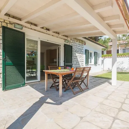 735 - Quadrilocale Nuova, Al Taunus Con Portico, Giardino E Piscina Privata - Climatizzata, Inclusa Nel Prezzo Villa *