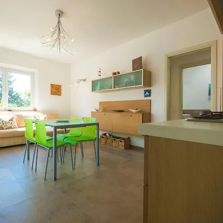 Villa 735 - Quadrilocale Nuova, Al Taunus Con Portico, Giardino E Piscina Privata - Climatizzata, Inclusa Nel Prezzo