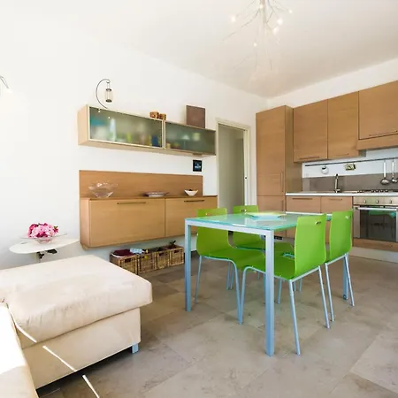 735 - Quadrilocale Nuova, Al Taunus Con Portico, Giardino E Piscina Privata - Climatizzata - Inclusa نومانا