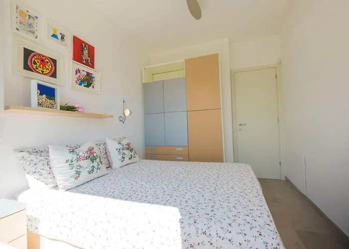 Villa 735 - Quadrilocale Nuova, Al Taunus Con Portico, Giardino E Piscina Privata - Climatizzata - Inclusa *